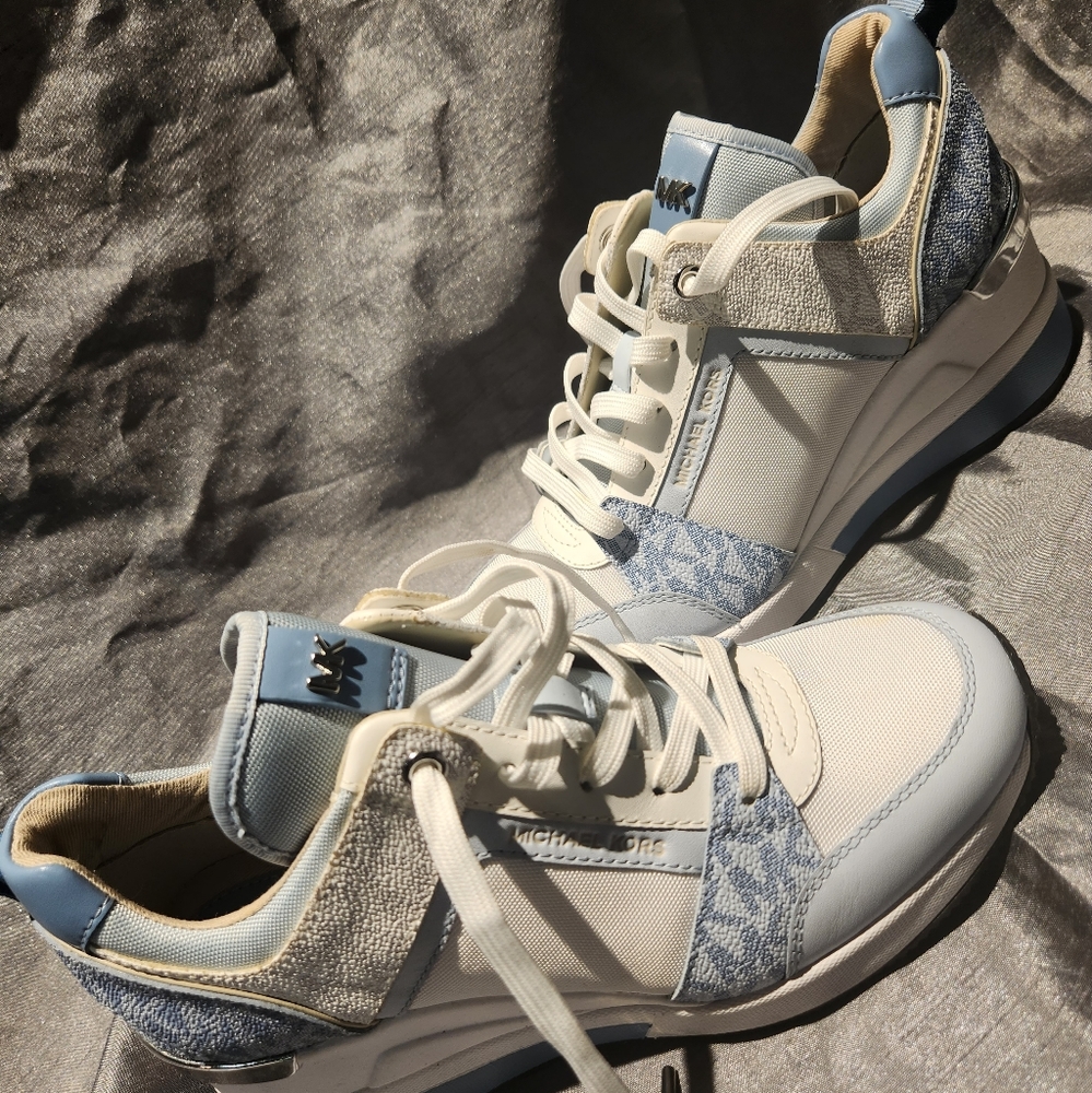 MICHAEL MICHAEL KORS• Georgie Mixed-Media Trainer• 6M